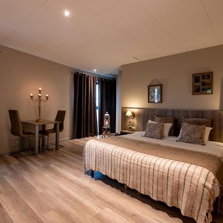 Hotel De La Tour Melen المظهر الخارجي الصورة